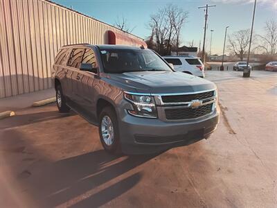 2018 Chevrolet Suburban LS   - Photo 2 - Cahokia, IL 62206