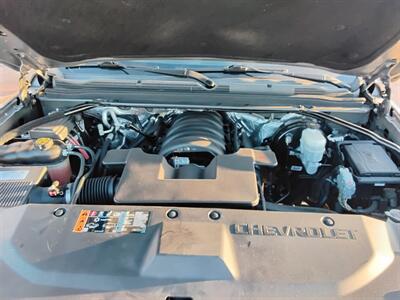 2018 Chevrolet Suburban LS   - Photo 8 - Cahokia, IL 62206