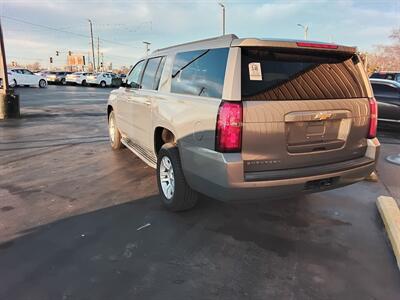 2018 Chevrolet Suburban LS   - Photo 5 - Cahokia, IL 62206