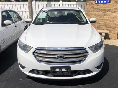 2013 Ford Taurus SEL   - Photo 1 - Belleville, IL 62226