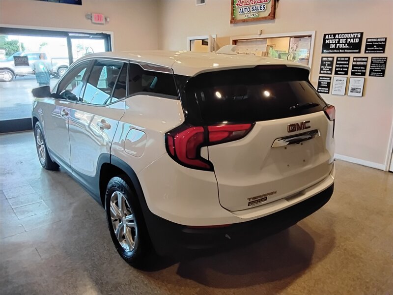 2018 GMC Terrain SLE - Photo 3 - Cahokia, IL 62206