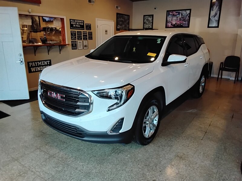 2018 GMC Terrain SLE - Photo 2 - Cahokia, IL 62206
