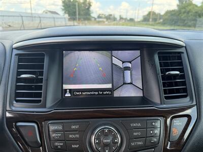 2013 Nissan Pathfinder Platinum   - Photo 18 - Cahokia, IL 62206
