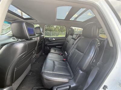 2013 Nissan Pathfinder Platinum   - Photo 11 - Cahokia, IL 62206