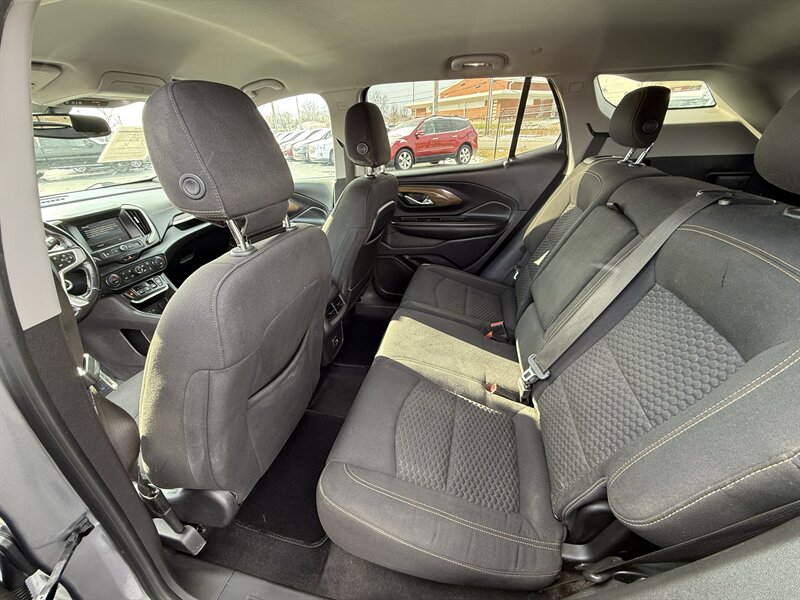 2019 GMC Terrain SLE - Photo 11 - Cahokia, IL 62206