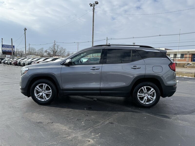 2019 GMC Terrain SLE - Photo 2 - Cahokia, IL 62206