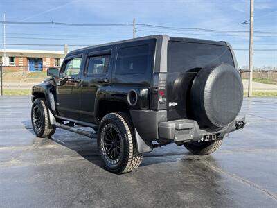 2010 Hummer H3 - Photo 6 - Cahokia, IL 62206