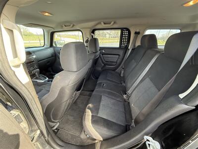 2010 Hummer H3 - Photo 10 - Cahokia, IL 62206