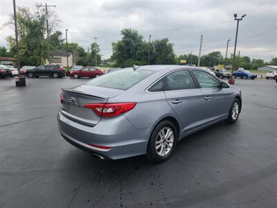 2016 Hyundai SONATA SE   - Photo 3 - Cahokia, IL 62206