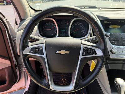 2012 Chevrolet Equinox LTZ   - Photo 18 - Cahokia, IL 62206