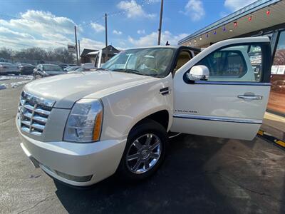 2008 Cadillac Escalade   - Photo 2 - Belleville, IL 62226