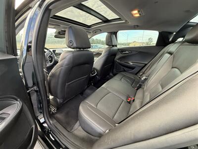 2019 Chevrolet Malibu Hybrid - Photo 11 - Cahokia, IL 62206