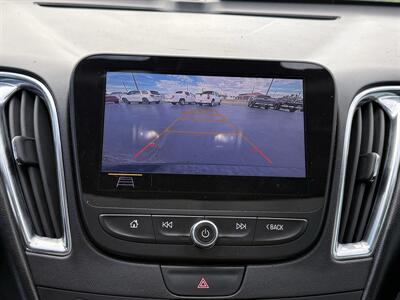 2019 Chevrolet Malibu Hybrid - Photo 16 - Cahokia, IL 62206