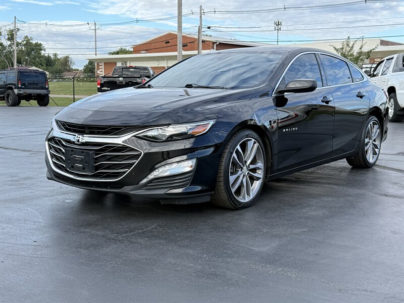 2019 Chevrolet Malibu Hybrid   - Photo 1 - Cahokia, IL 62206