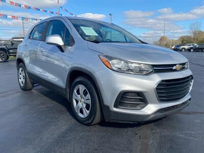 2018 Chevrolet Trax LS   - Photo 3 - Cahokia, IL 62206