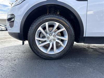 2017 Land Rover Discovery Sport HSE - Photo 24 - Millstadt, IL 62260