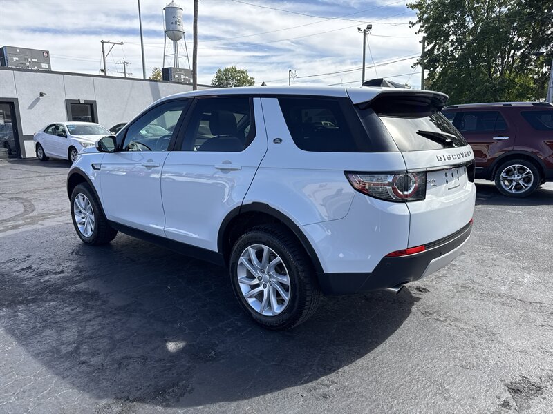 2017 Land Rover Discovery Sport HSE - Photo 3 - Millstadt, IL 62260
