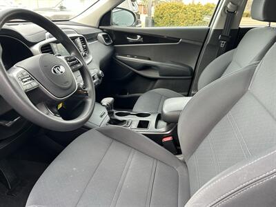 2019 Kia Sorento LX V6   - Photo 8 - Fairview Heights, IL 62208