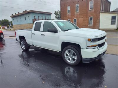 2017 Chevrolet Silverado 1500 Custom   - Photo 3 - Freeburg, IL 62243