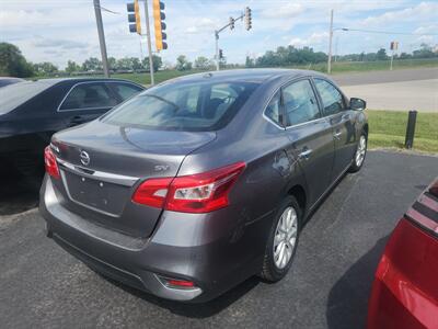 2019 Nissan Sentra SV   - Photo 4 - Cahokia, IL 62206