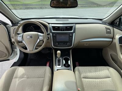 2017 Nissan Altima 2.5   - Photo 11 - Cahokia, IL 62206