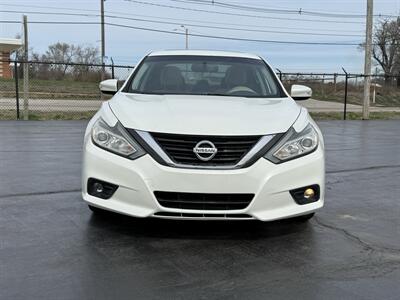2017 Nissan Altima 2.5   - Photo 3 - Cahokia, IL 62206