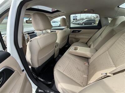 2017 Nissan Altima 2.5   - Photo 10 - Cahokia, IL 62206