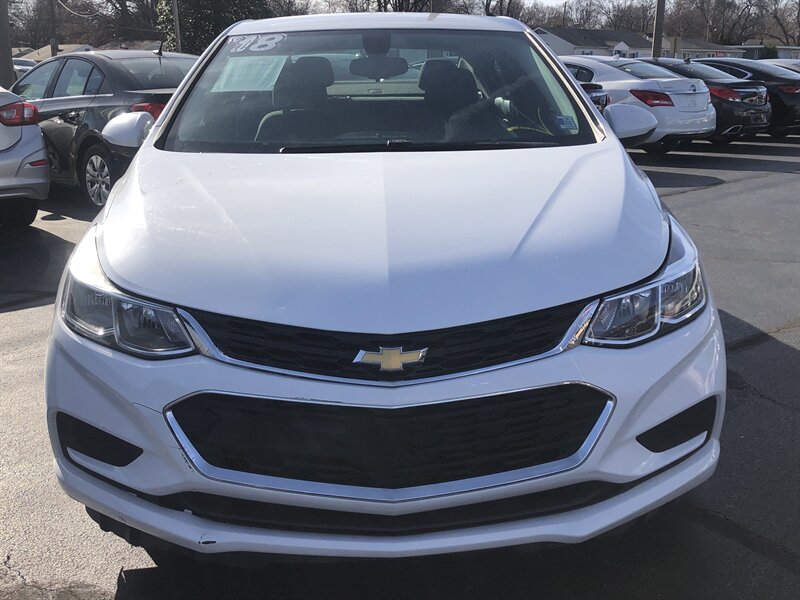 Chevrolet Cruze's photo