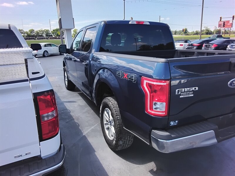 2015 Ford F-150 Platinum - Photo 4 - Cahokia, IL 62206