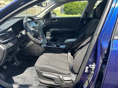 2019 Kia Optima LX   - Photo 8 - Fairview Heights, IL 62208