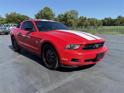 2010 Ford Mustang V6 Premium   - Photo 2 - Cahokia, IL 62206