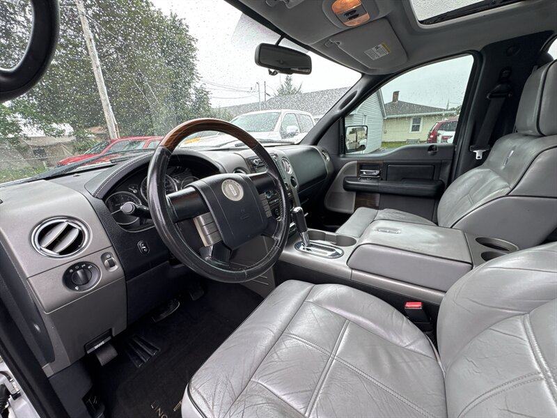 2008 Lincoln Mark LT - Photo 9 - Millstadt, IL 62260