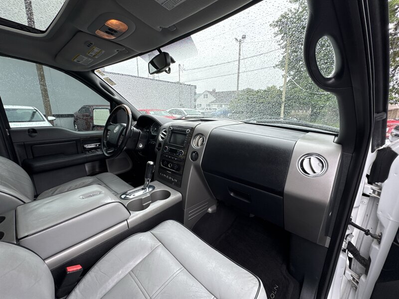 2008 Lincoln Mark LT - Photo 11 - Millstadt, IL 62260