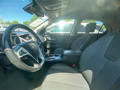 2016 Chevrolet Equinox LT   - Photo 3 - Belleville, IL 62226