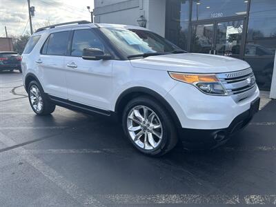 2011 Ford Explorer XLT   - Photo 2 - Fairview Heights, IL 62208