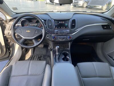 2015 Chevrolet Impala LTZ   - Photo 10 - Cahokia, IL 62206