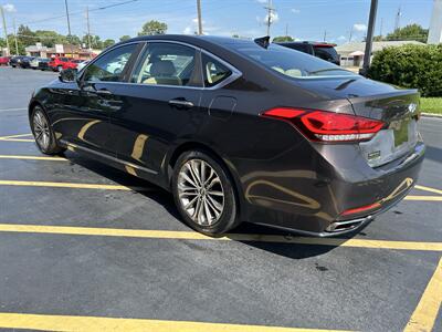 2015 Hyundai Genesis 3.8L - Photo 5 - Fairview Heights, IL 62208
