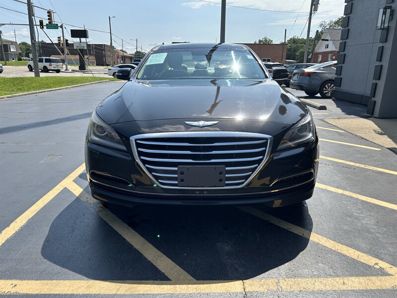 2015 Hyundai Genesis 3.8L - Photo 6 - Fairview Heights, IL 62208