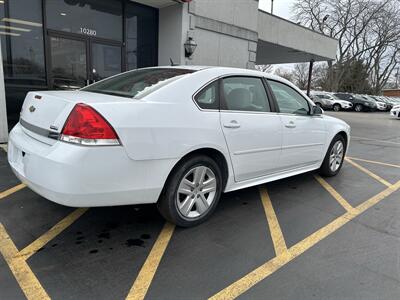 2011 Chevrolet Impala LS Fleet   - Photo 4 - Fairview Heights, IL 62208