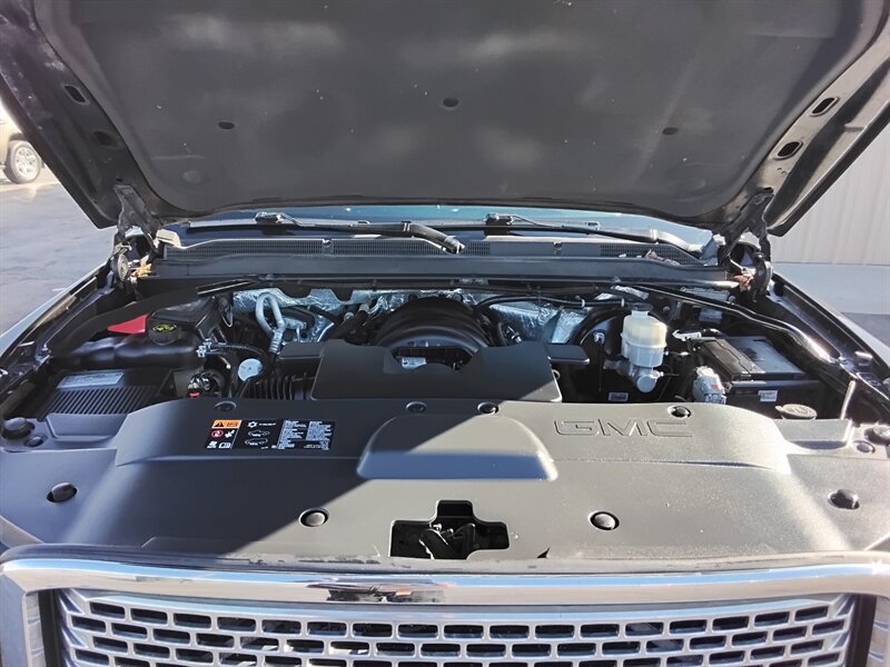 2015 GMC Yukon Denali - Photo 16 - Cahokia, IL 62206