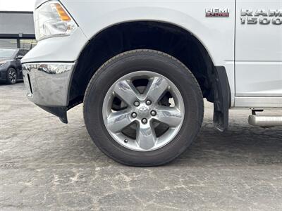 2014 RAM 1500 Big Horn   - Photo 16 - Millstadt, IL 62260
