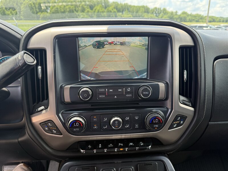 2017 GMC Sierra 1500 Denali - Photo 15 - Cahokia, IL 62206