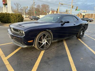 2013 Dodge Challenger SXT   - Photo 3 - Fairview Heights, IL 62208