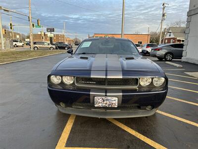 2013 Dodge Challenger SXT   - Photo 6 - Fairview Heights, IL 62208