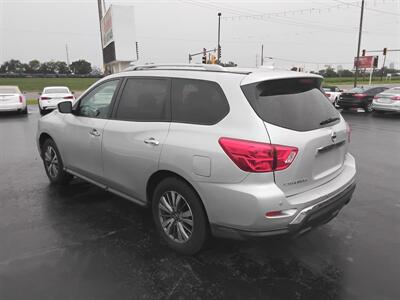 2020 Nissan Pathfinder SV - Photo 3 - Cahokia, IL 62206