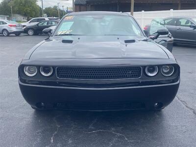 2015 Dodge Challenger SXT Coupe