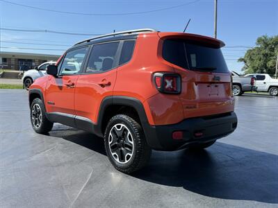 2015 Jeep Renegade Trailhawk   - Photo 4 - Cahokia, IL 62206