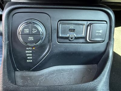 2015 Jeep Renegade Trailhawk   - Photo 16 - Cahokia, IL 62206