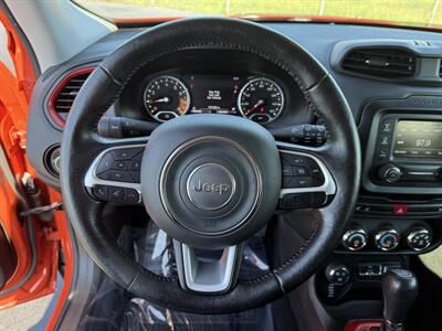 2015 Jeep Renegade Trailhawk   - Photo 13 - Cahokia, IL 62206