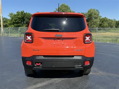 2015 Jeep Renegade Trailhawk   - Photo 9 - Cahokia, IL 62206